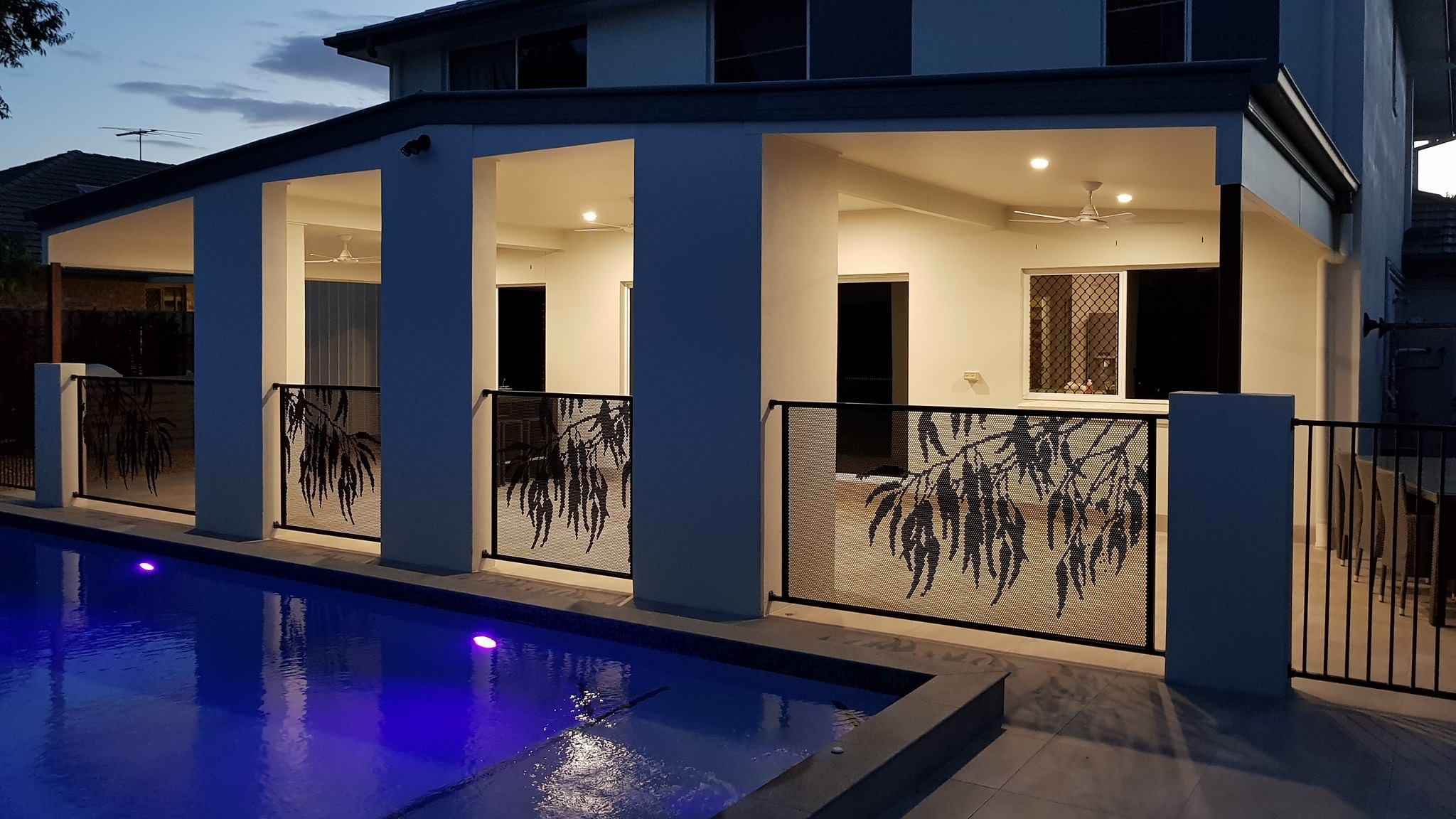 Poolperf-best_pool_fencing_and_balustrade_solution--Slider01